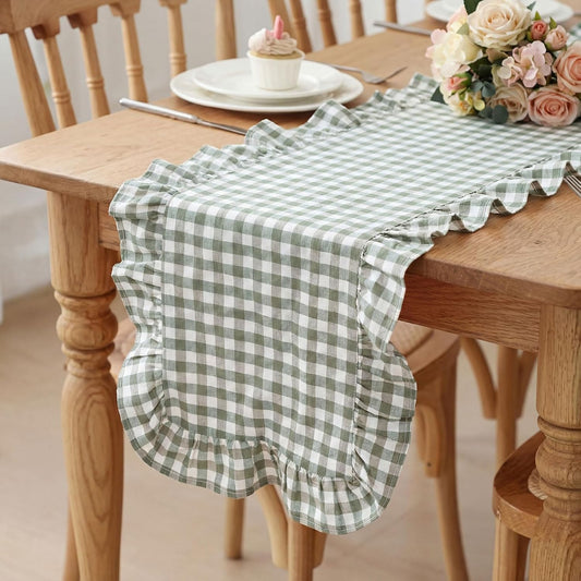 HunnmingRe 1 Pc Gingham Table Runner Green, 118 X 13.8 Inch