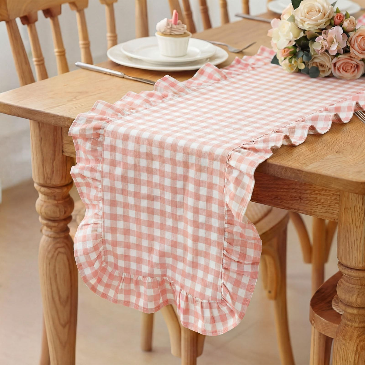 HunnmingRe 1 Pc Gingham Table Runner Green, 118 X 13.8 Inch