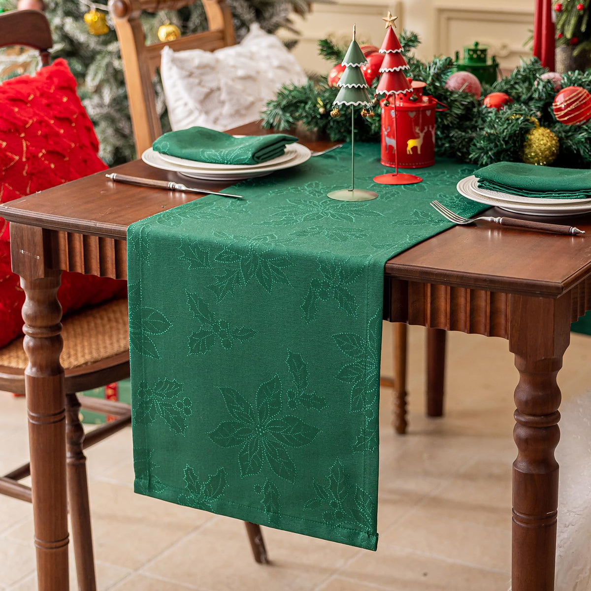 Joyfol Day Jacquard Autumn Table Runner,Fall Countryside Leaves Thanksgiving Table Runners,Waterproof Kitchen Dining Harvest Holiday Tabletop Decoration(14x36 Inch,Rust/Burnt Orange)
