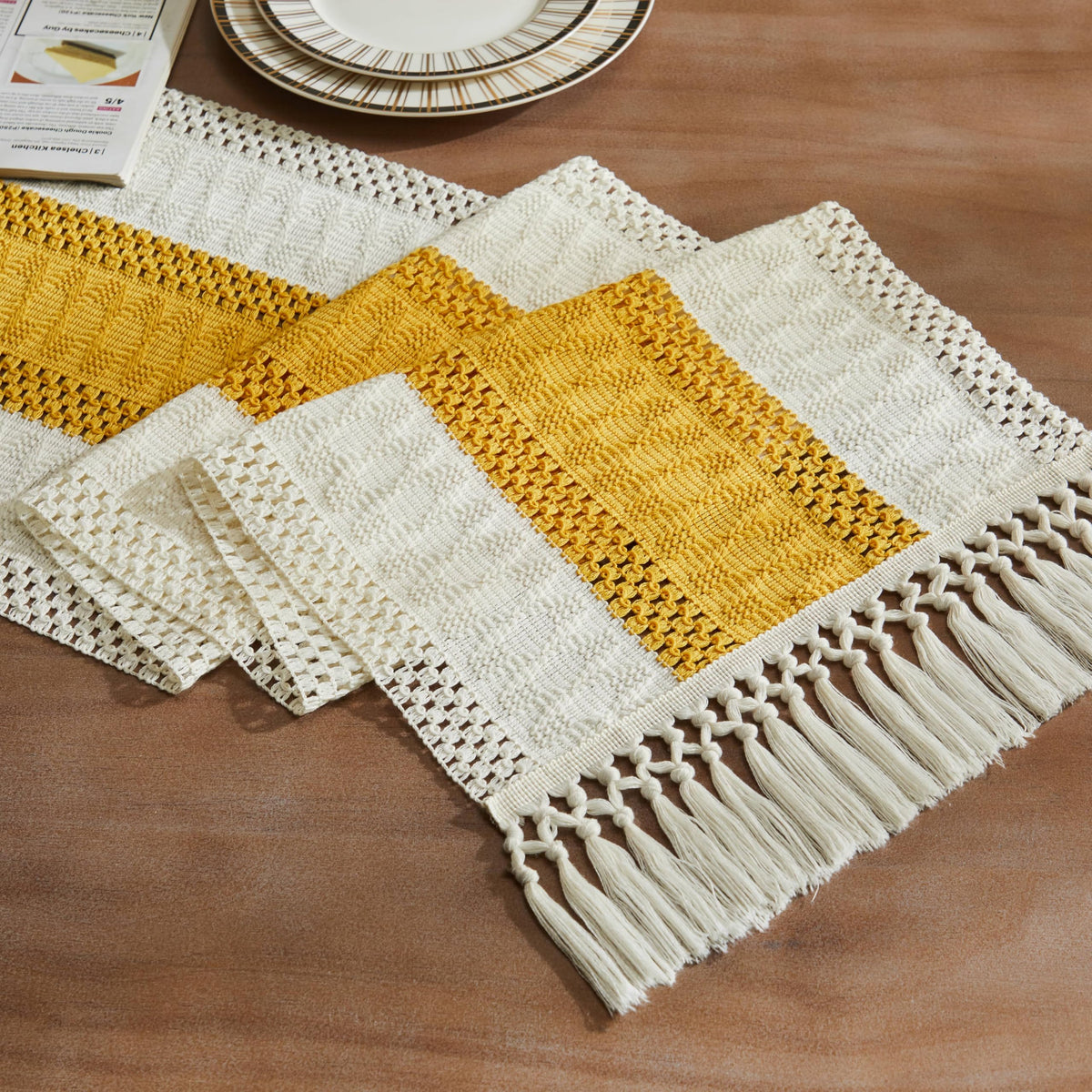 ZeeMart Macrame Style Bicolor Stitching Table Runner 14x72in Green